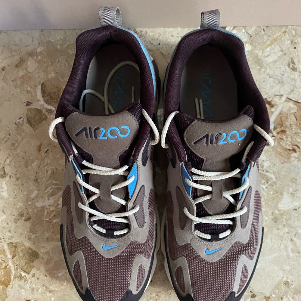 Nike Air Max 200 Men's Sneakers - Brown and Black - Picture 4 of 5